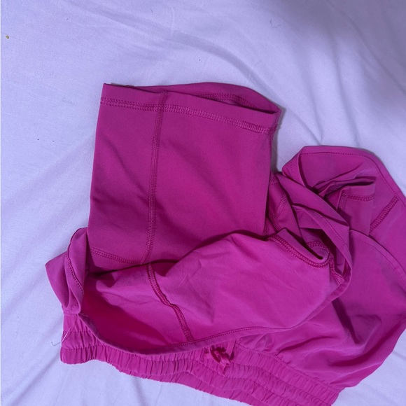90 Degree By Reflex Fuchsia Shorts - Picture 3 of 4
